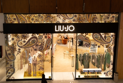  Liu Jo Ramadan Windows