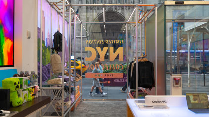 Microsoft: Branded Merch Display