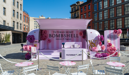 Victoria\'s Secret Bombshell Pop Up