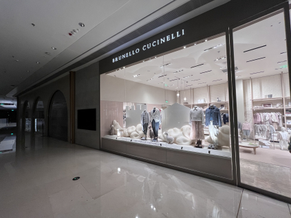 Brunello Cucinelli shop windows Kids_Christmas