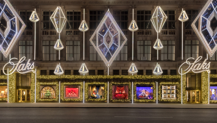 HOLIDAY 2025 CENTER SIX