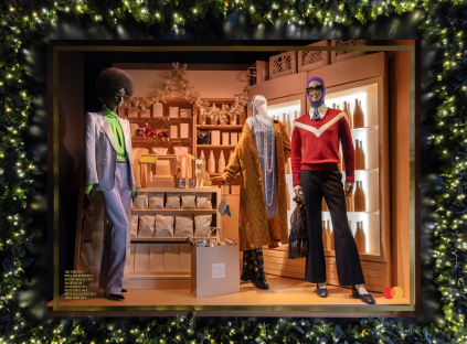 HOLIDAY 2025 FASHION GALLERIES