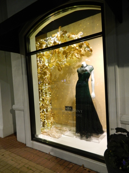 Enchanting Chinoiserie :   the season sparkles with luxury