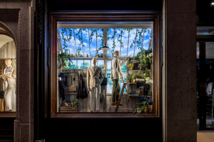 Hackett SS26 \'English Garden\' Window Concept