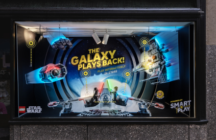 Lego - 5th Ave - Redwood - The Galaxy Plays Back!