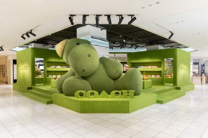 Coach – Pop-Up