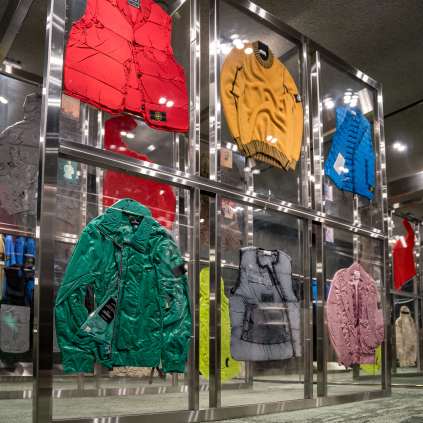 Stone Island – Interior