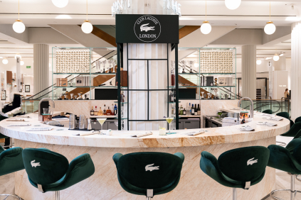 Lacoste – Interior